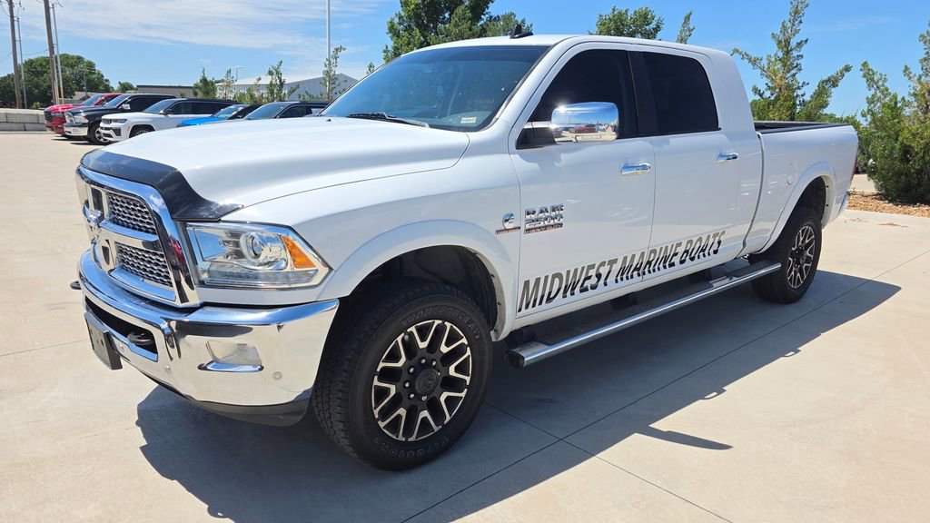 Used 2018 RAM 2500 Laramie AWD/4WD image 1