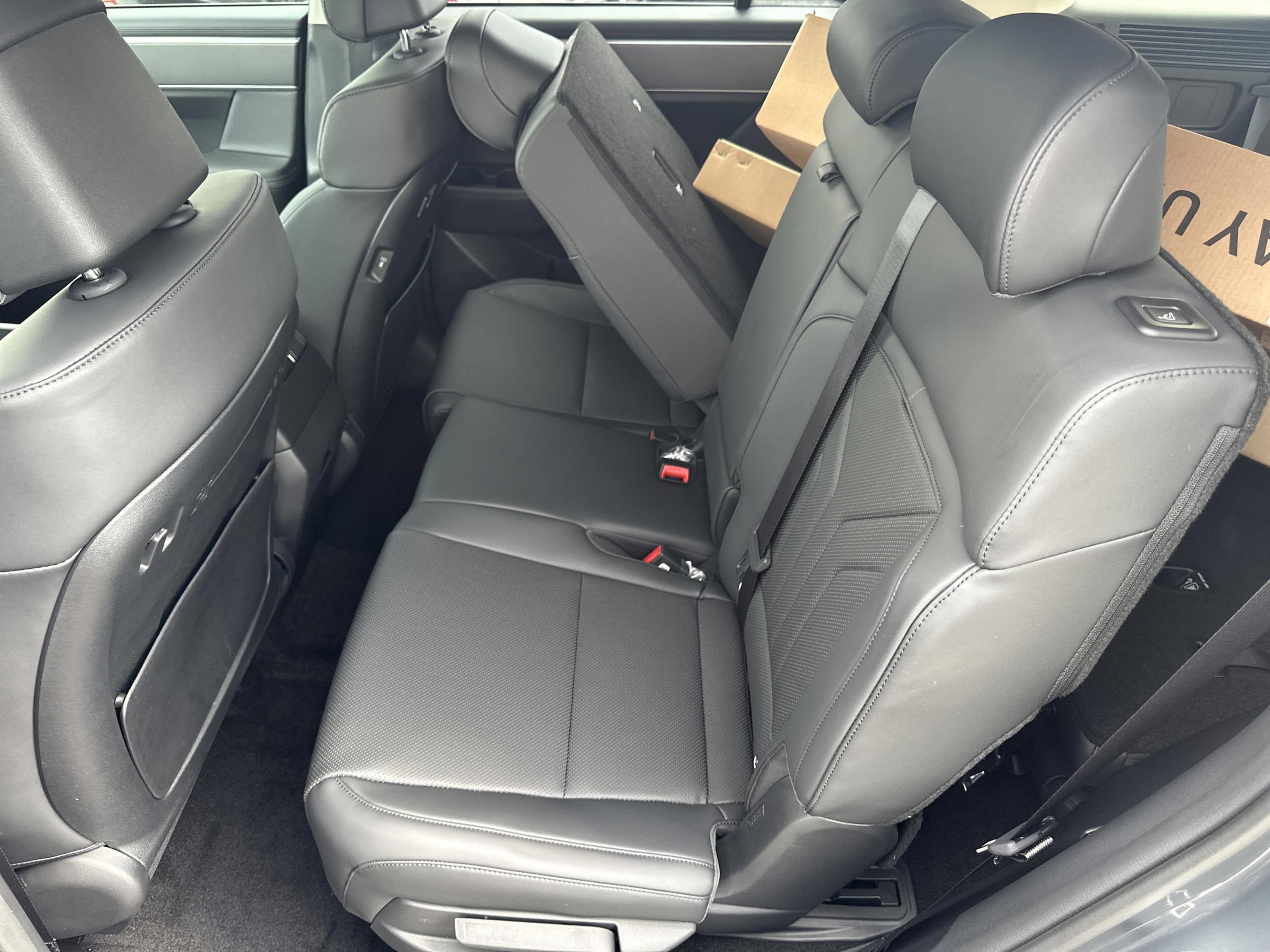 Used 2026 Hyundai Santa Fe SEL FWD image 20