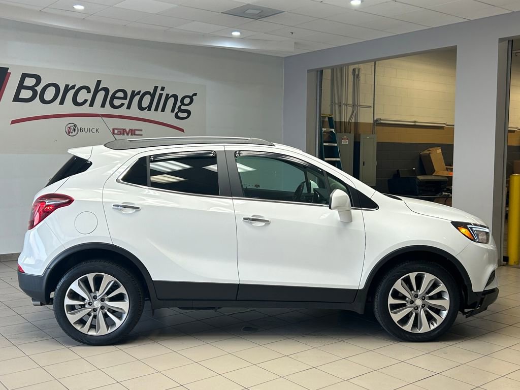 Used 2020 Buick Encore Preferred image 8
