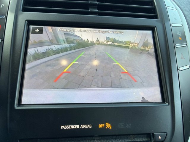 Used 2019 Lincoln MKC Select w/ Select Plus Package FWD image 30