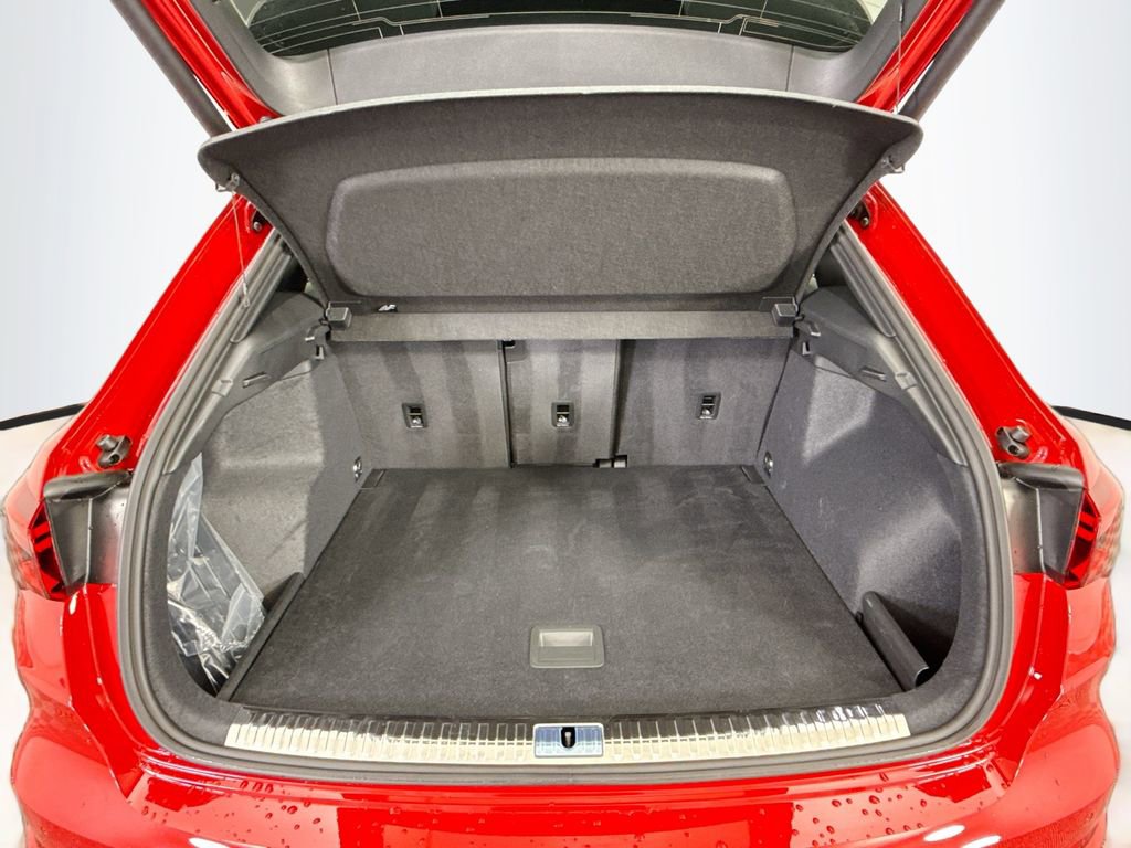 Certified 2025 Audi Q3 2.0T Premium Plus w/ Premium Plus Package image 26