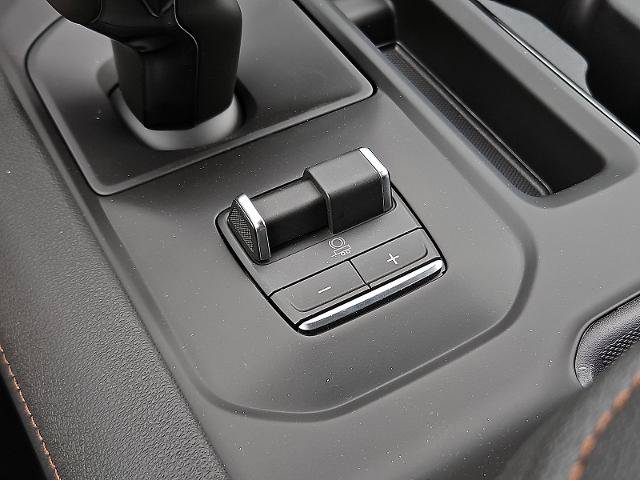 New 2026 GMC Sierra 1500 AT4 w/ AT4 Premium Package AWD/4WD image 18