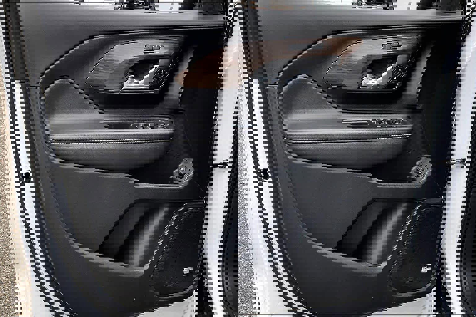 Used 2020 GMC Terrain Denali w/ Denali Premium Package image 22