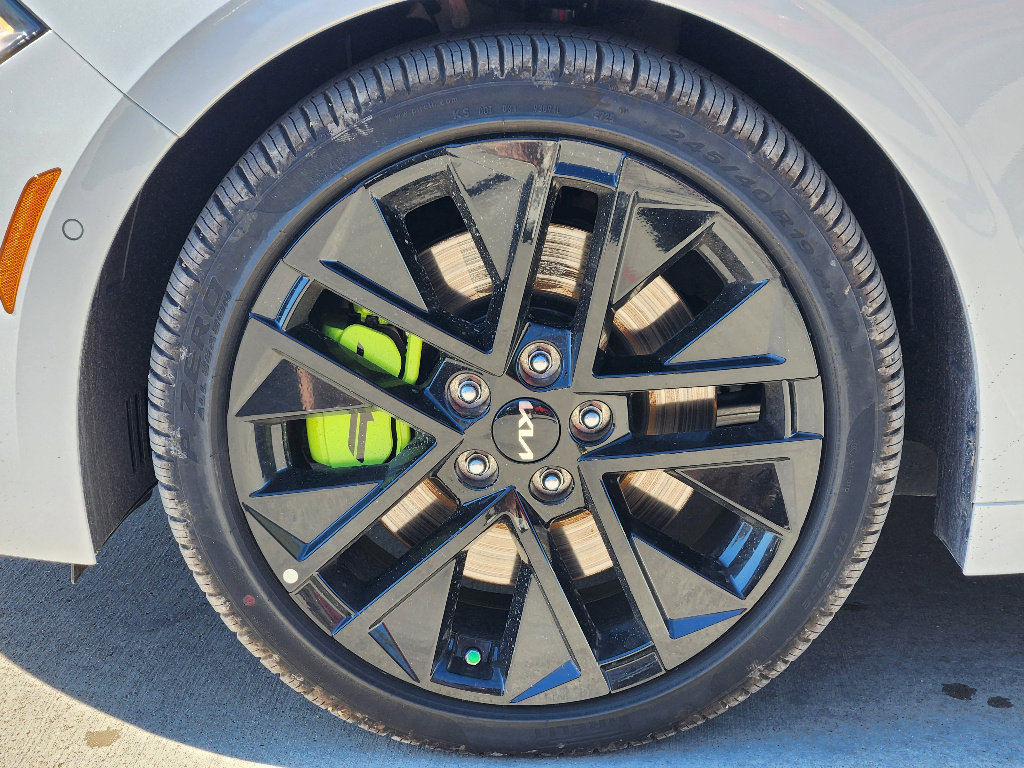 New 2026 Kia K5 GT w/ GT1 Package image 8