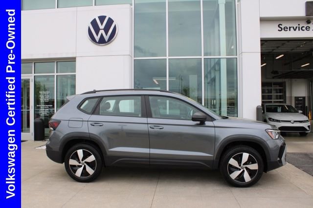 Used 2025 Volkswagen Taos S image 5