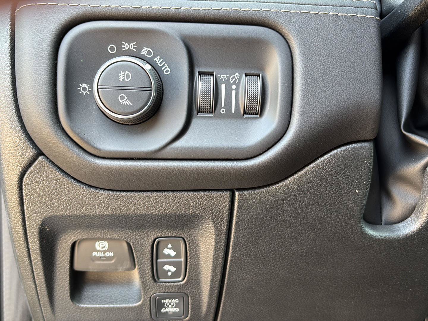 New 2026 RAM 1500 Limited AWD/4WD image 12