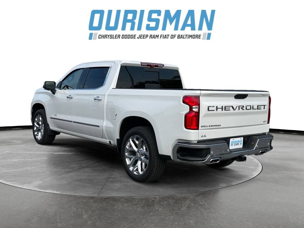 Used 2025 Chevrolet Silverado 1500 LTZ w/ Technology Package AWD/4WD image 4