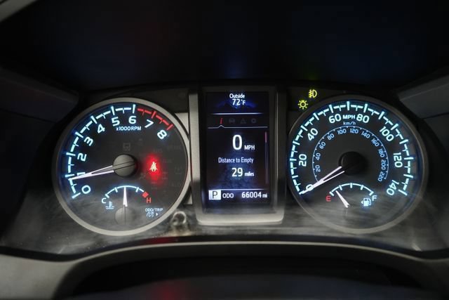 Used 2020 Toyota Tacoma TRD Off-Road w/ Technology Package AWD/4WD image 10