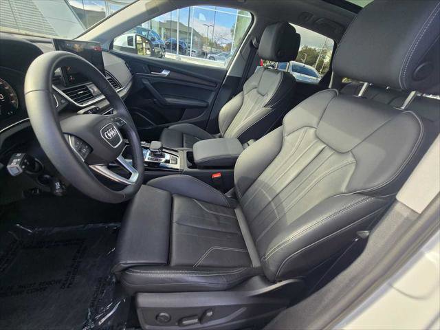 Used 2025 Audi Q5 e Premium Plus w/ Premium Plus Package image 24