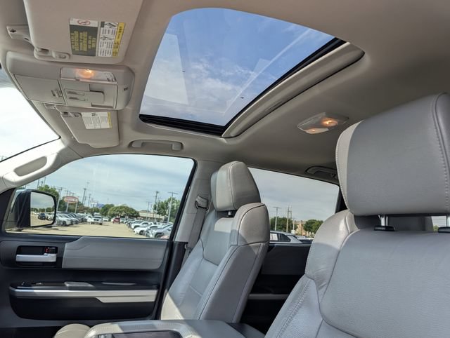 Used 2017 Toyota Tundra Limited w/ Limited Premium Package RWD image 25