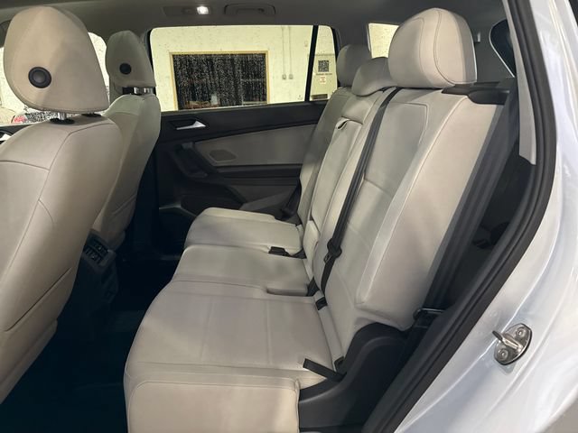 Used 2019 Volkswagen Tiguan SEL w/ 3rd Row Seat Package AWD/4WD image 14