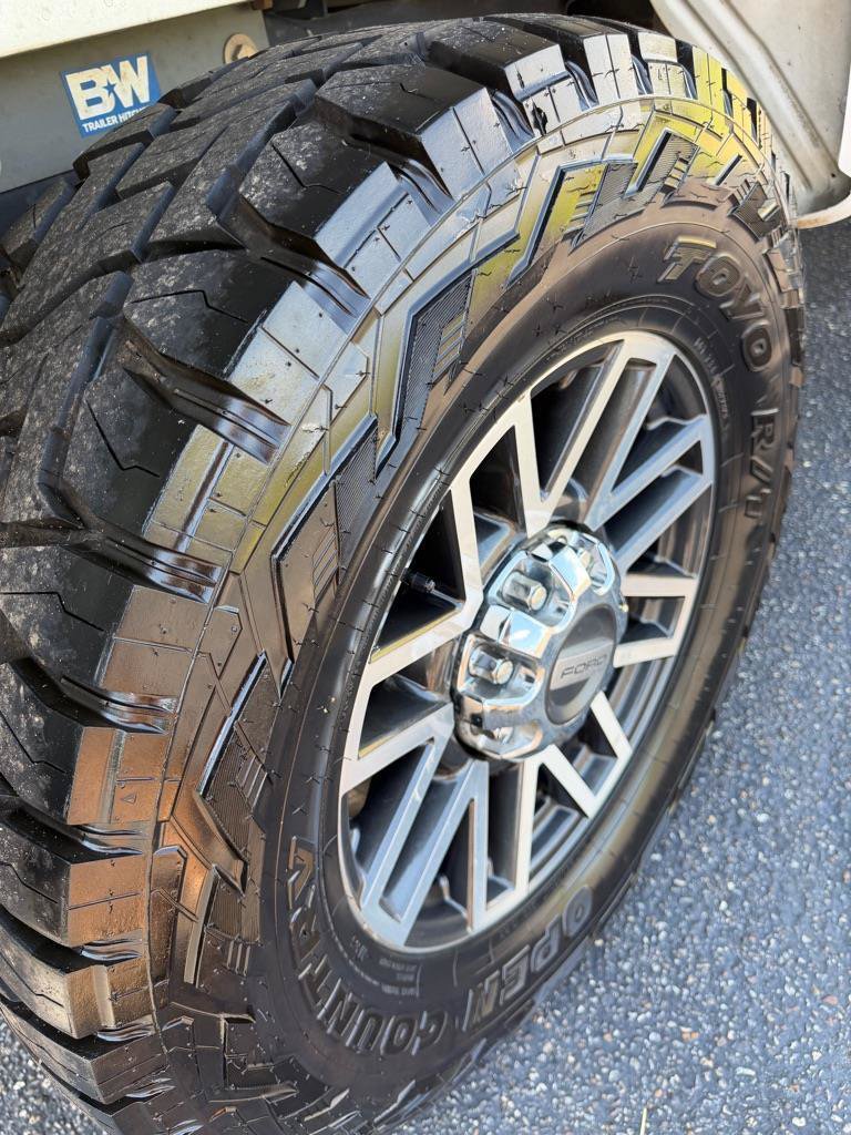 Used 2019 Ford F250 Lariat w/ Lariat Ultimate Package AWD/4WD image 5