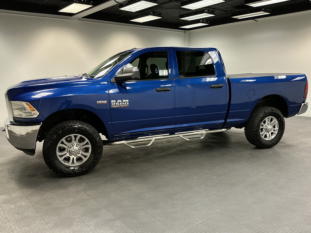 Used 2017 RAM 2500 Tradesman w/ Chrome Appearance Group AWD/4WD image 2