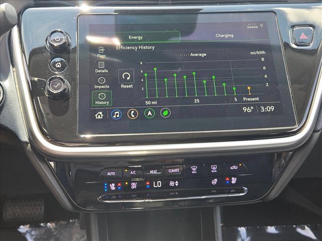 Used 2023 Chevrolet Bolt EUV Premier w/ Sun & Sound Package FWD image 14