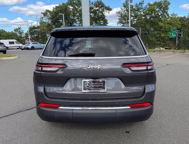 Used 2023 Jeep Grand Cherokee L Limited AWD/4WD image 6