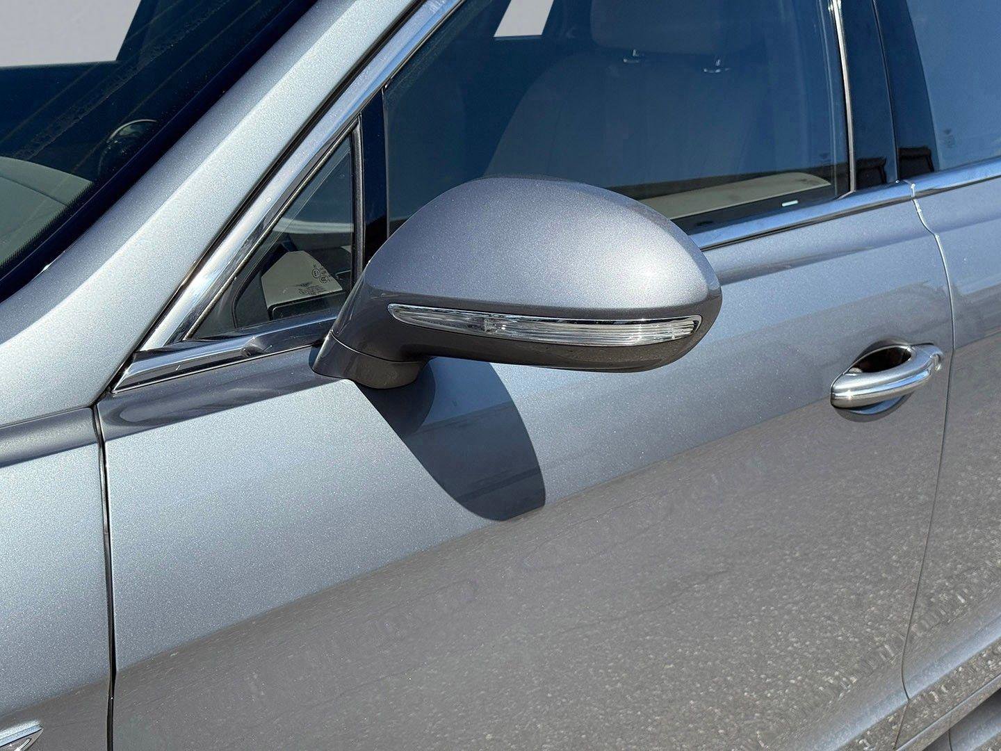 Used 2016 Bentley Flying Spur W12 image 11