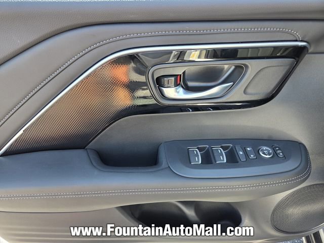 Used 2025 Acura ADX AWD image 16