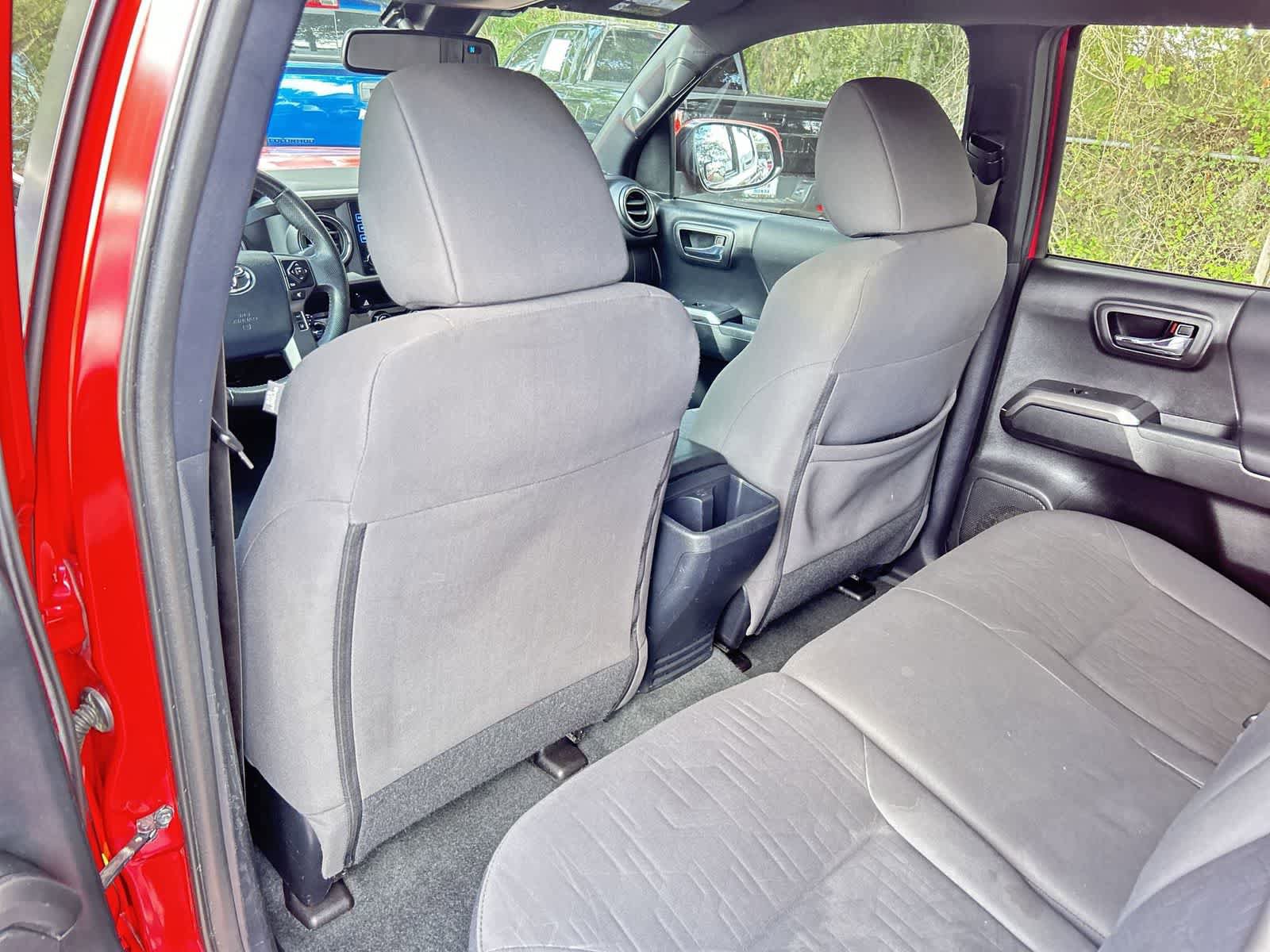 Used 2018 Toyota Tacoma TRD Off-Road RWD image 12
