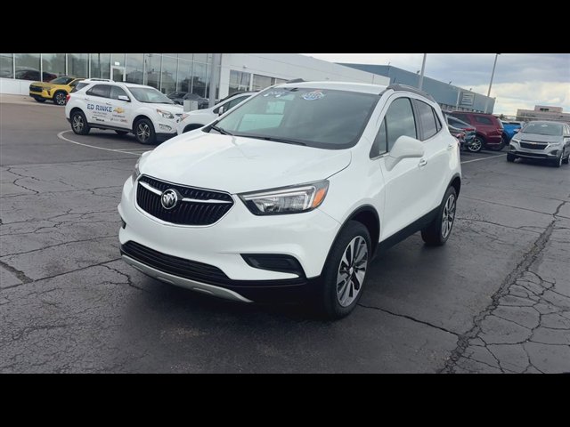 Certified 2022 Buick Encore Preferred AWD/4WD image 4