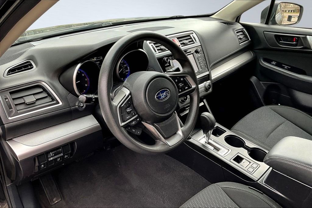 Used 2019 Subaru Outback 2.5i image 16