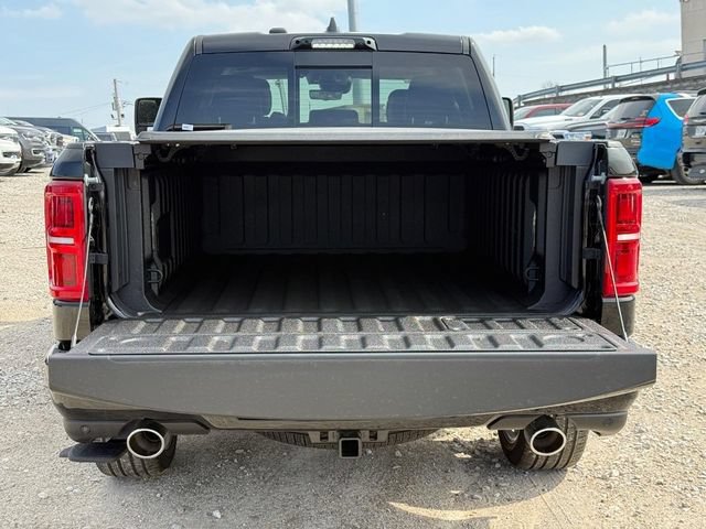 New 2026 RAM 1500 Tungsten w/ Towing Technology Group AWD/4WD image 4
