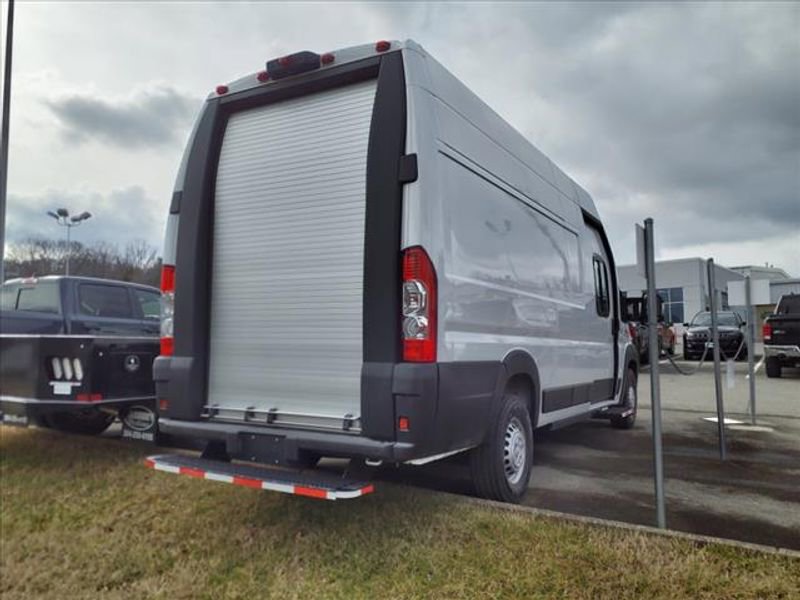 New 2024 RAM ProMaster 3500 w/ Delivery Van Package image 3
