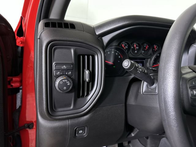 Used 2024 Chevrolet Silverado 1500 Custom image 18