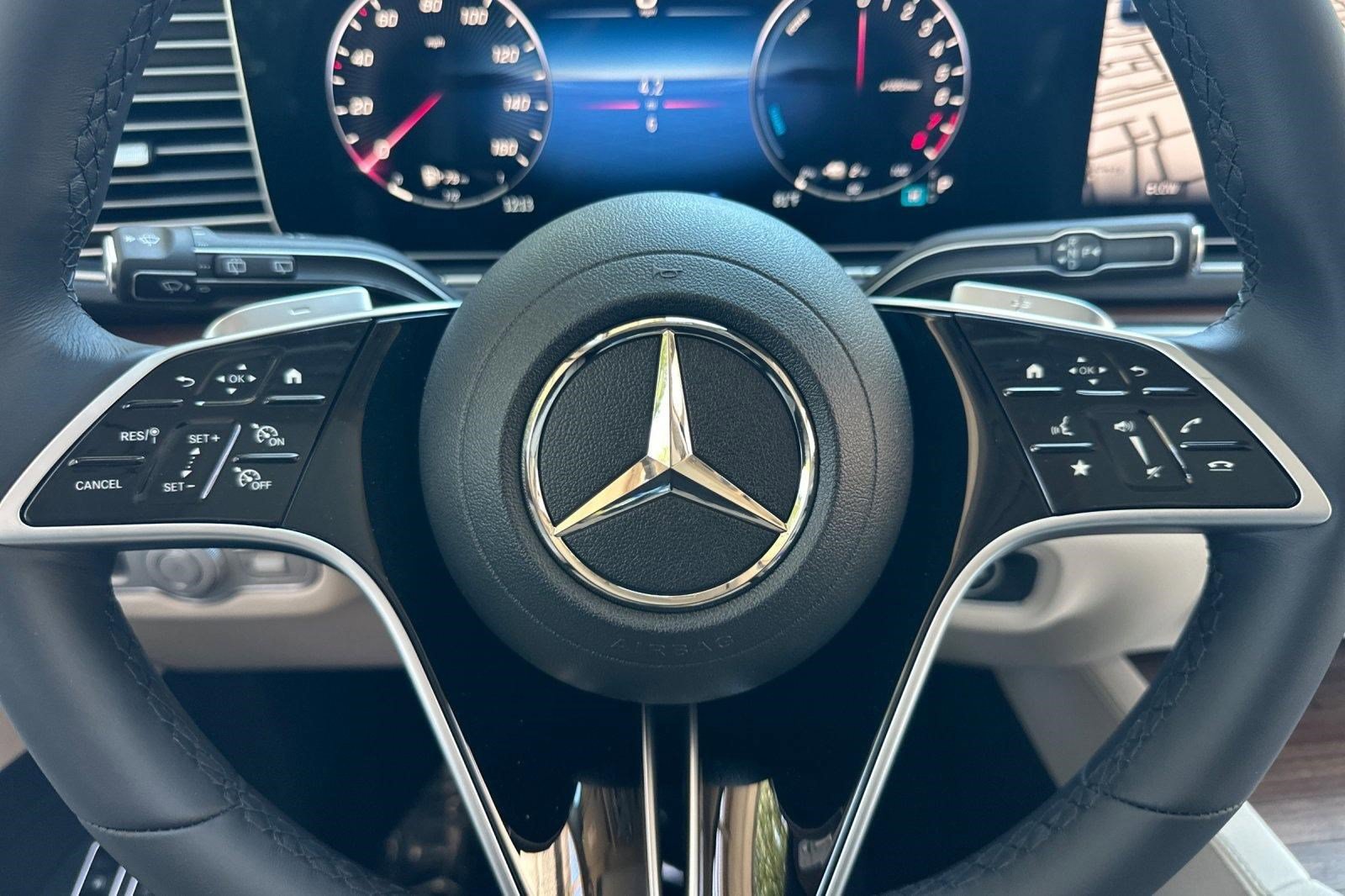 New 2026 Mercedes-Benz GLE 450e 4MATIC image 16