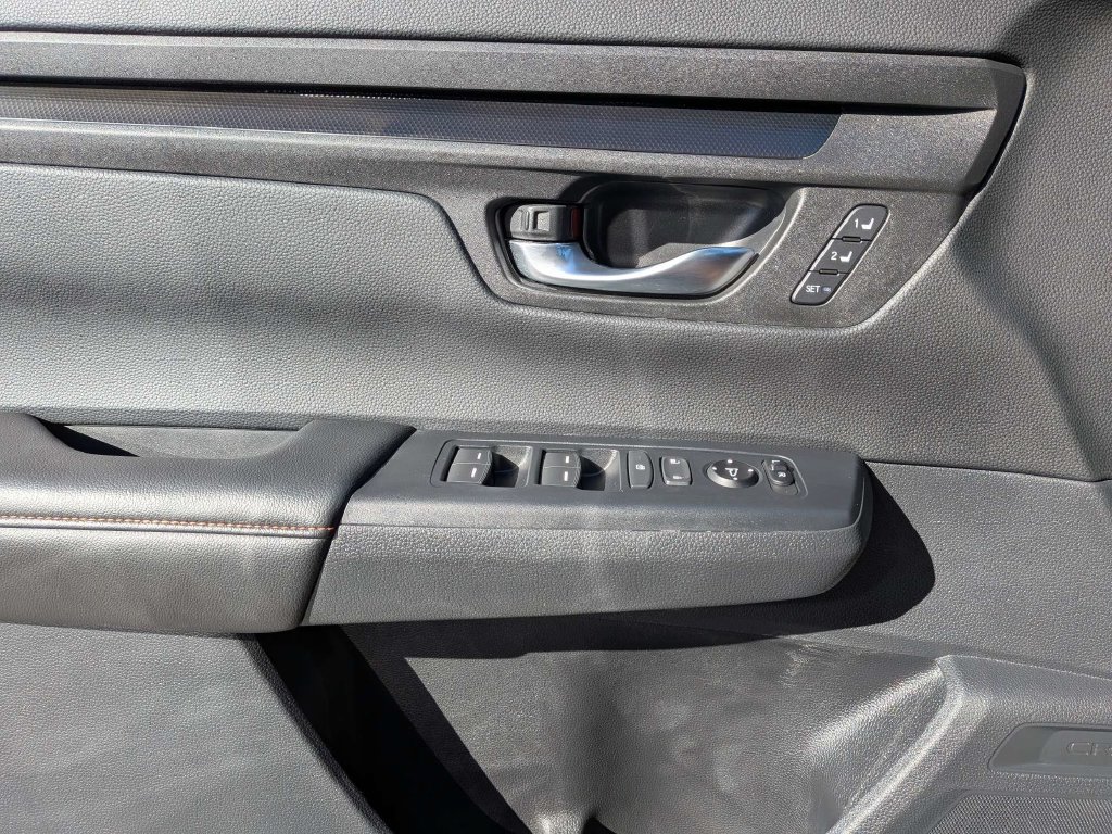 Used 2026 Honda CR-V Sport-L image 35