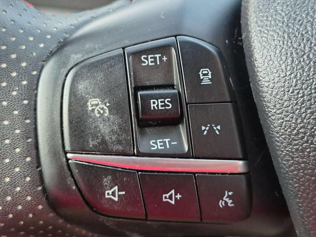 Used 2024 Ford Escape ST-Line w/ Tech Pack #1 FWD image 18