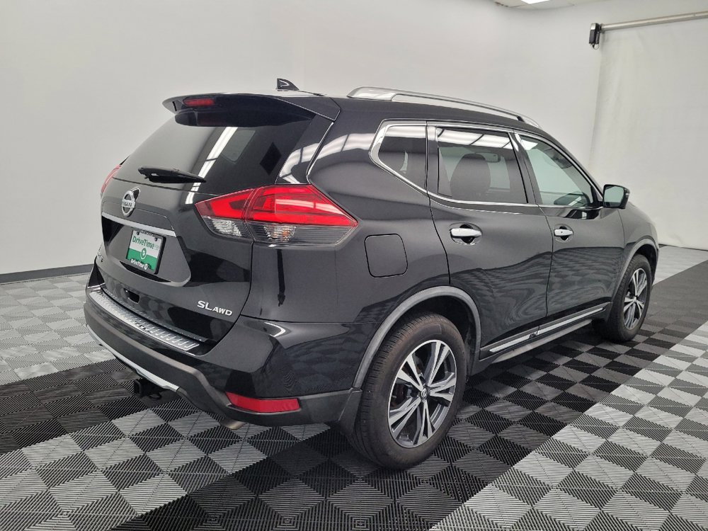 Used 2017 Nissan Rogue SL w/ SL Premium Package AWD/4WD image 9