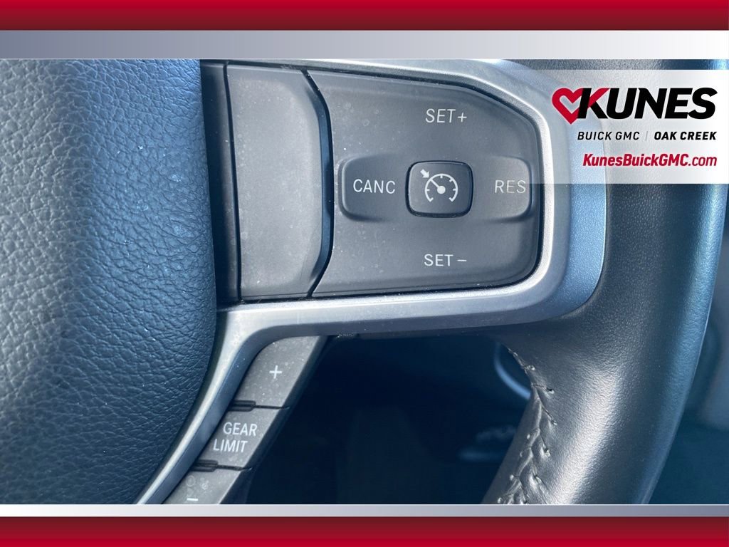 Used 2024 RAM 3500 Big Horn image 11