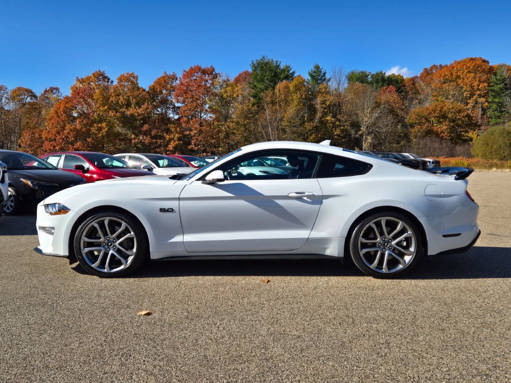 Used 2023 Ford Mustang GT Premium w/ Equipment Group 401A RWD image 2