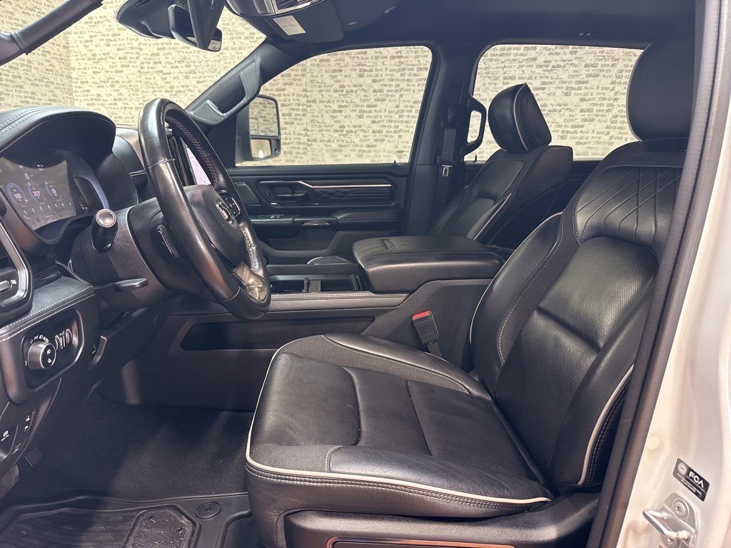 Used 2025 RAM 1500 Limited w/ Off Road Group image 29