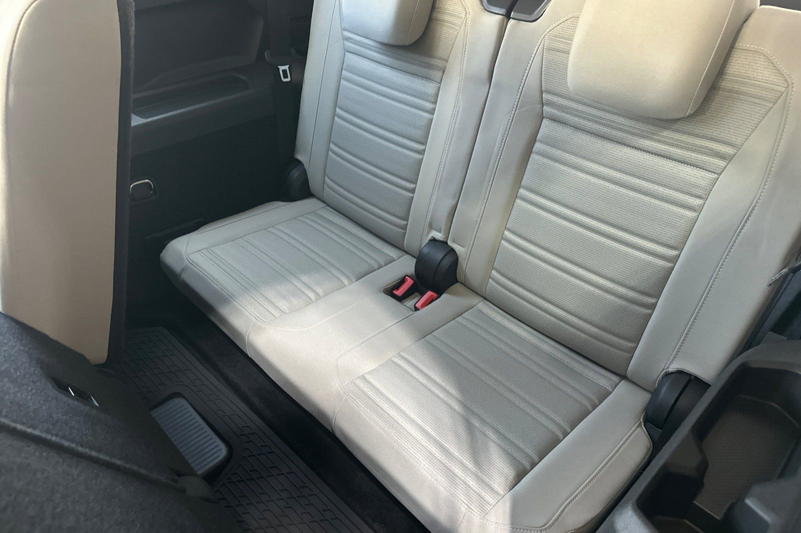 Certified 2023 Volkswagen Tiguan S image 15