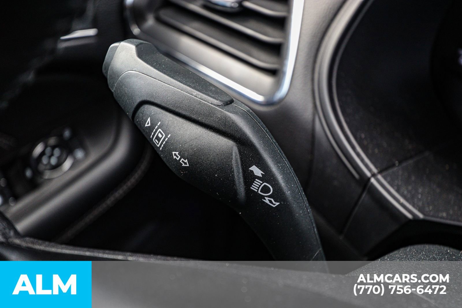 Used 2024 Ford Edge Titanium image 36