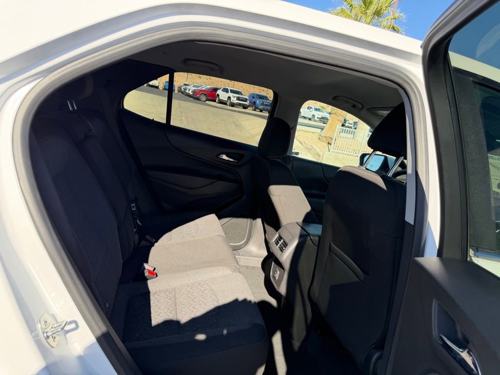 Used 2024 Chevrolet Equinox LT image 17