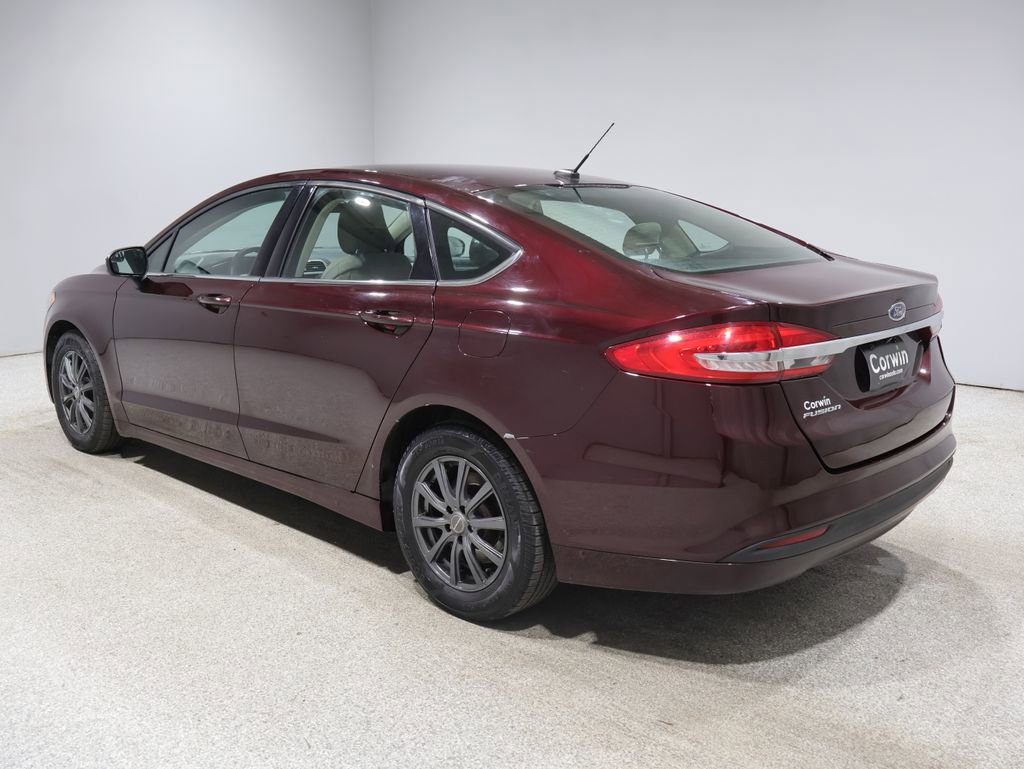 Used 2017 Ford Fusion S FWD image 4