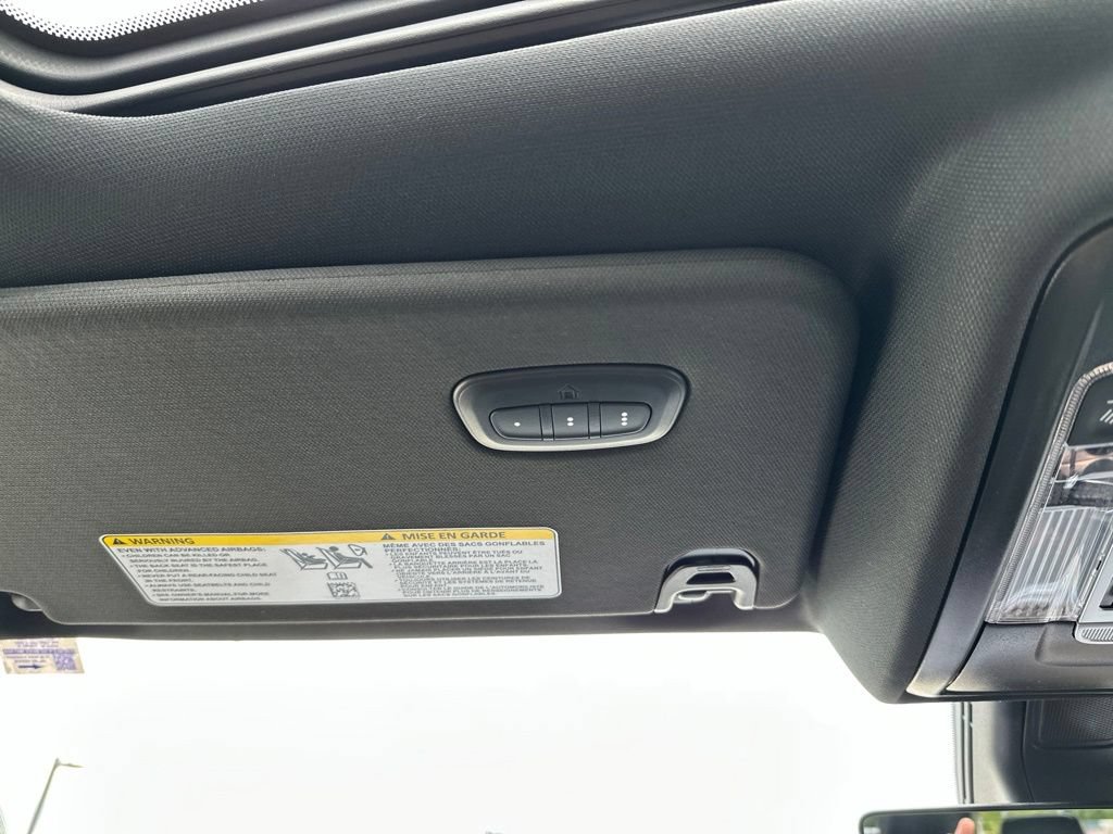 New 2027 RAM 1500 Laramie w/ Laramie Preferred Package AWD/4WD image 36