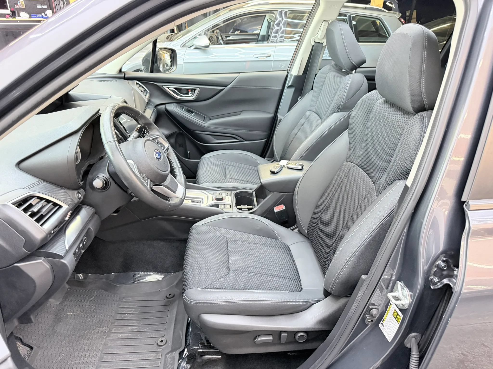 Used 2021 Subaru Forester Premium AWD/4WD image 11