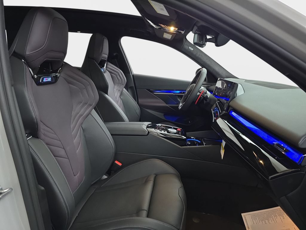 New 2027 BMW M5 Touring AWD/4WD image 9