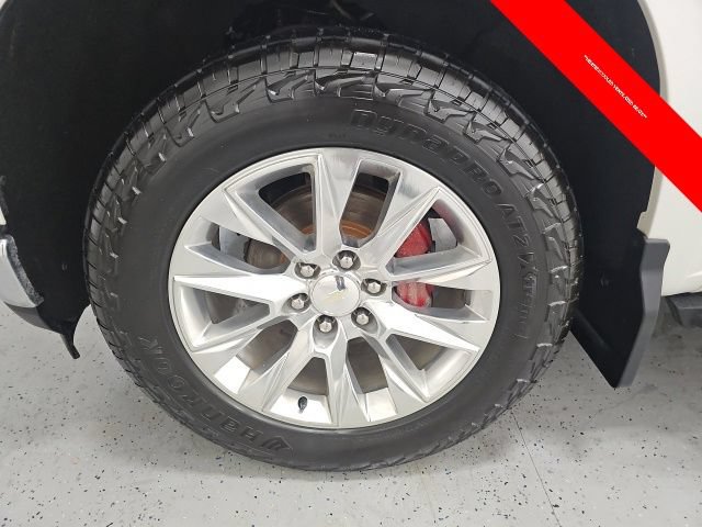 Used 2020 Chevrolet Silverado 1500 LTZ AWD/4WD image 9