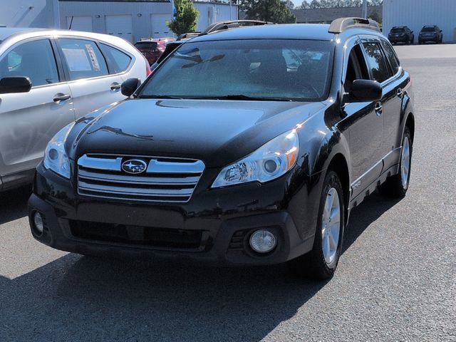 Used 2014 Subaru Outback 2.5i Premium AWD/4WD image 6