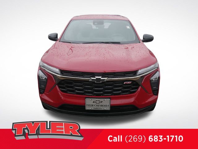 New 2026 Chevrolet Trax RS w/ Driver Confidence Package FWD image 2