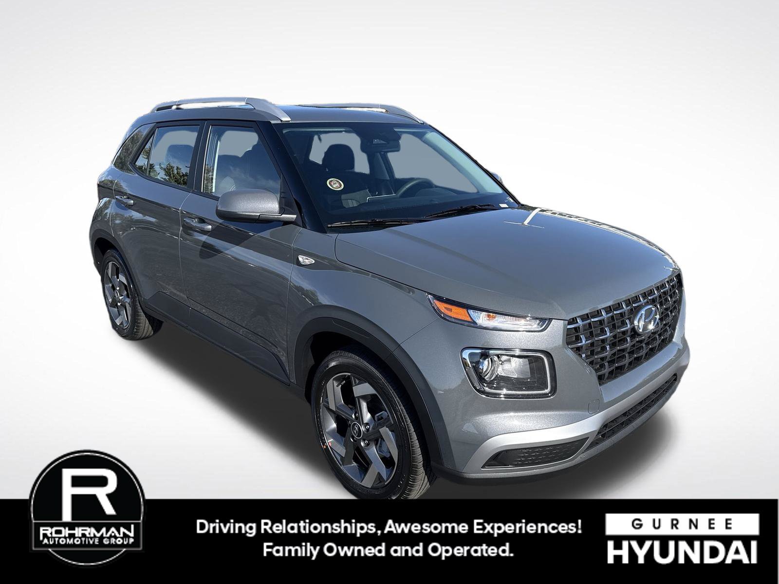 New 2026 Hyundai Venue SEL FWD image 2
