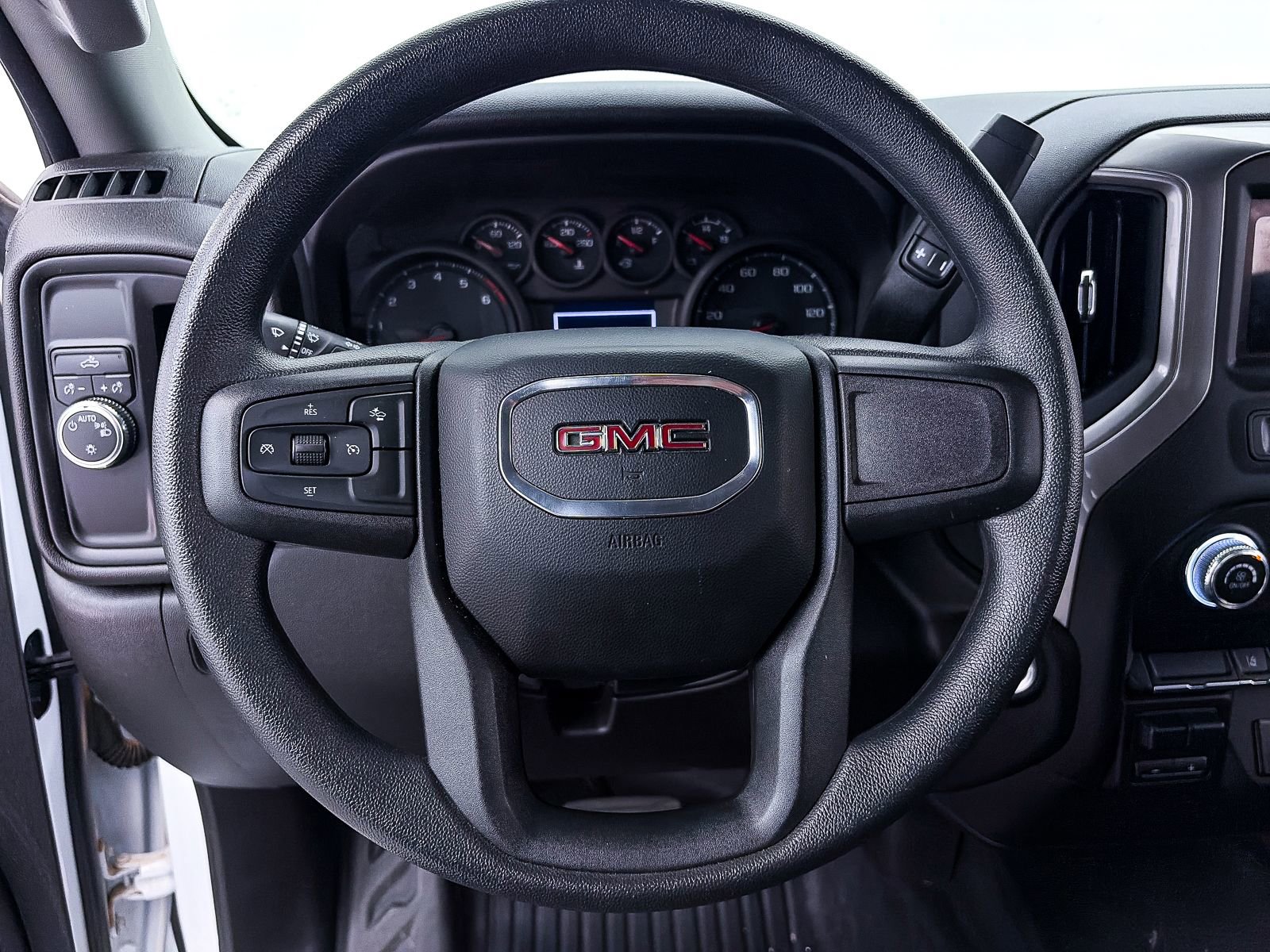 Used 2025 GMC Sierra 2500 Pro RWD image 23