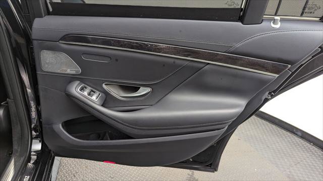 Used 2019 Mercedes-Benz S 450 Sedan image 21
