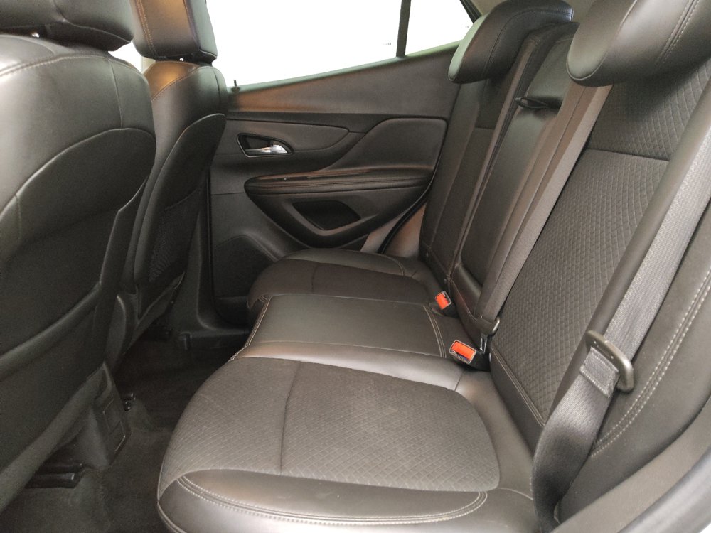 Used 2021 Buick Encore Preferred FWD image 18