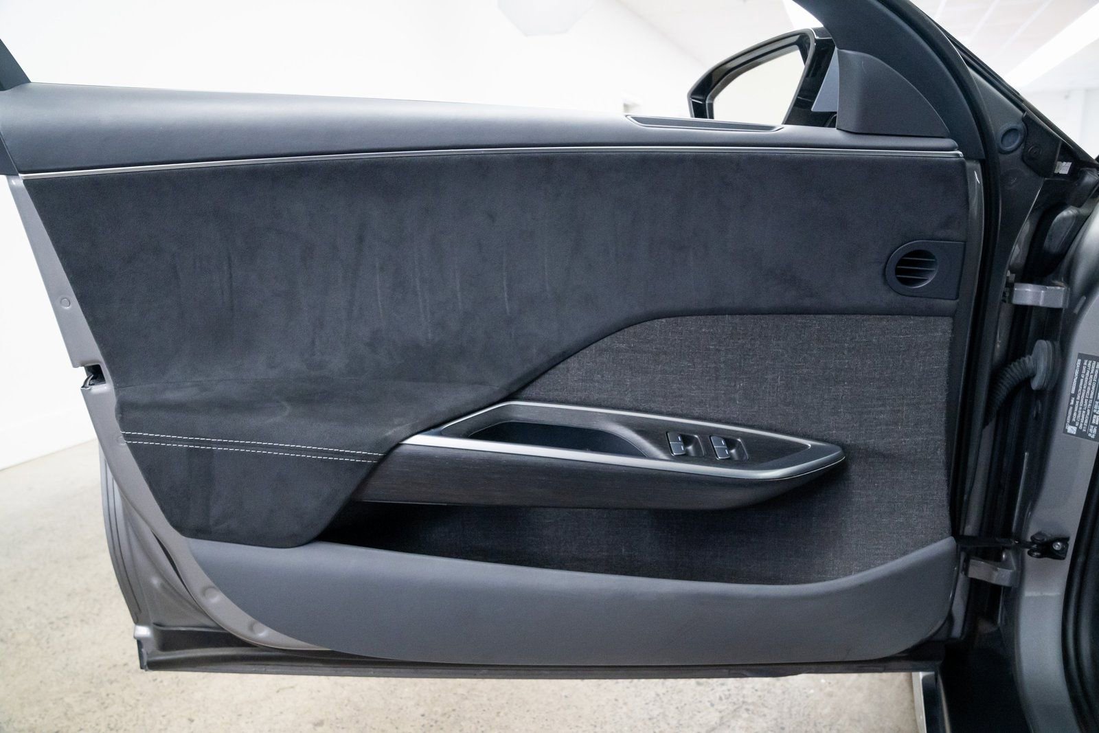 Used 2022 Lucid Air Grand Touring image 15