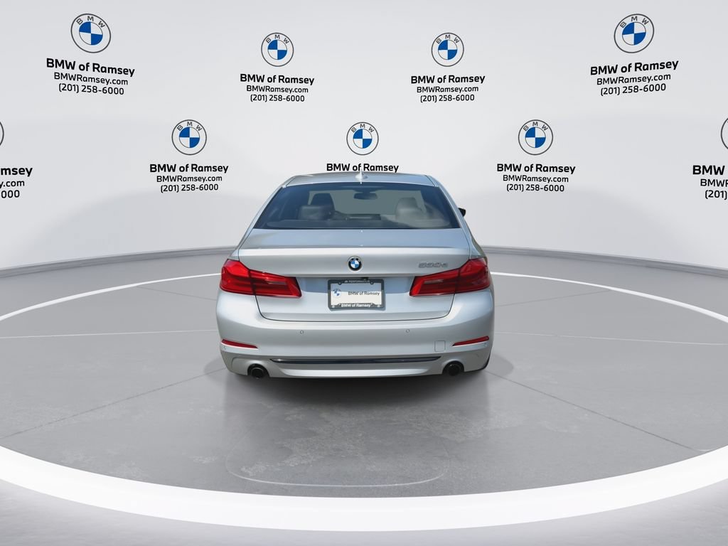 Used 2018 BMW 530e xDrive AWD/4WD image 7